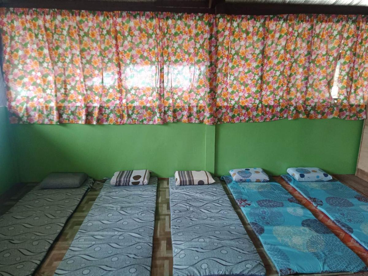 Roca'S Homestay Backpackers Chalet Batuan Eksteriør bilde