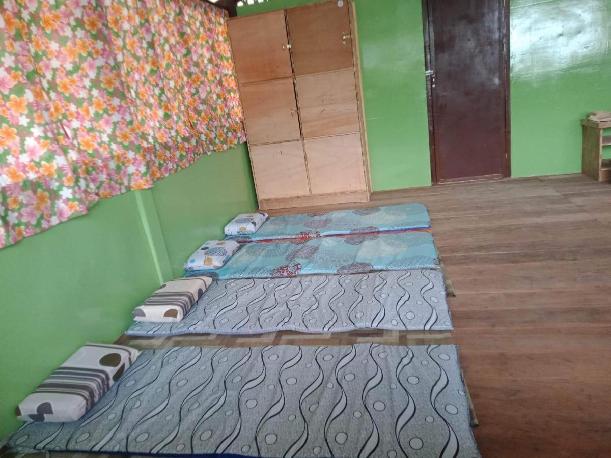 Roca'S Homestay Backpackers Chalet Batuan Eksteriør bilde